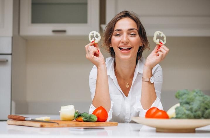 Woman preparing healthy meal 